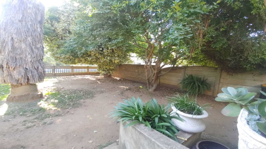 6 Bedroom Property for Sale in Sonland Park Gauteng