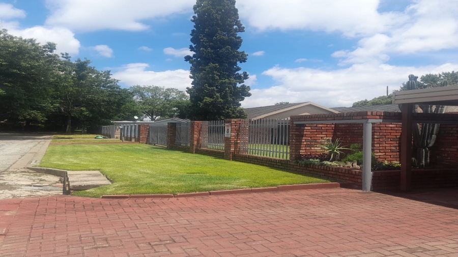 3 Bedroom Property for Sale in Vanderbijlpark SE 7 Gauteng