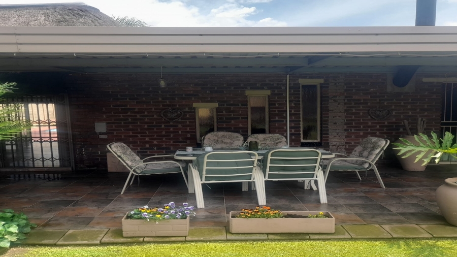 3 Bedroom Property for Sale in Vanderbijlpark SE 7 Gauteng