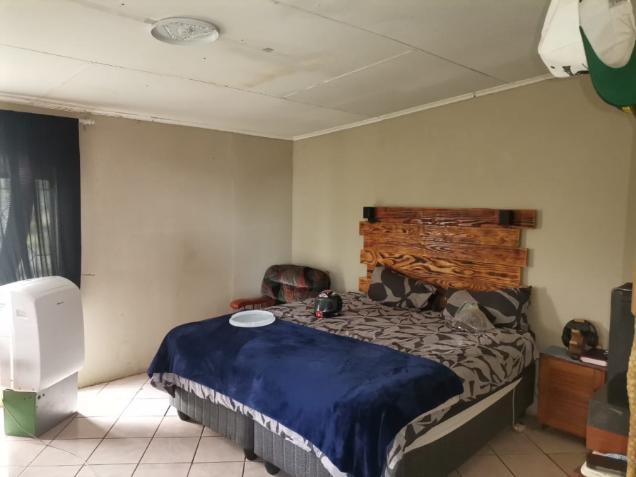 To Let 5 Bedroom Property for Rent in Rosashof Gauteng
