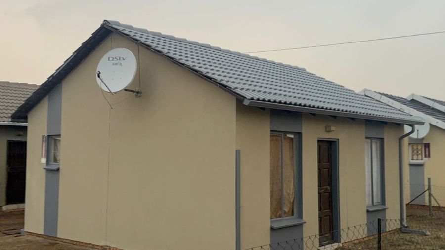 2 Bedroom Property for Sale in De Deur Gauteng