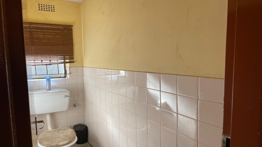 3 Bedroom Property for Sale in Sebokeng Zone 10 Gauteng