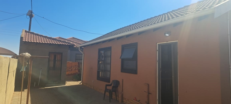 3 Bedroom Property for Sale in Beverley Hills Gauteng