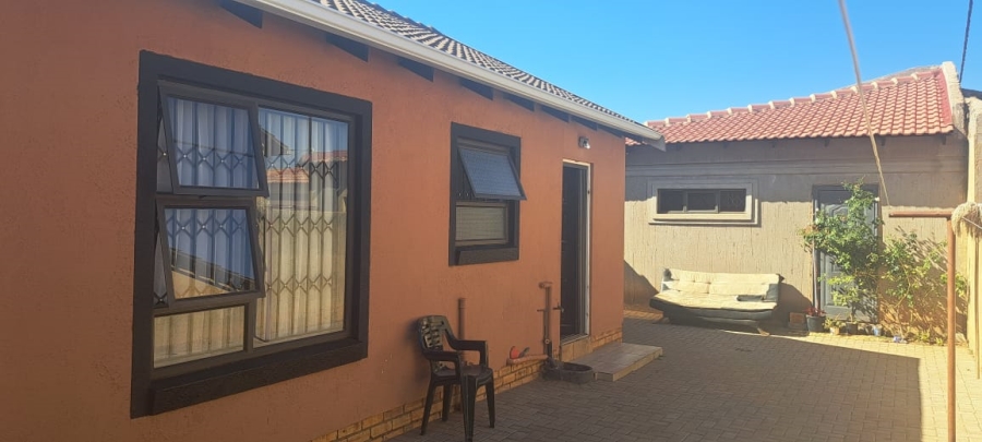 3 Bedroom Property for Sale in Beverley Hills Gauteng