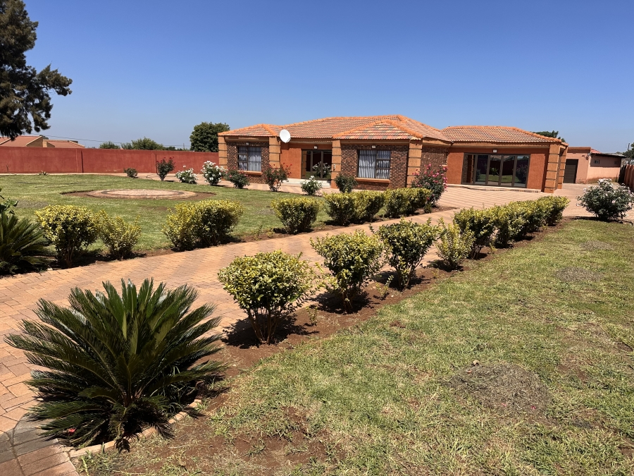 3 Bedroom Property for Sale in Ironsyde Gauteng