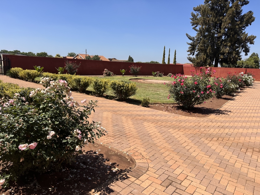 3 Bedroom Property for Sale in Ironsyde Gauteng