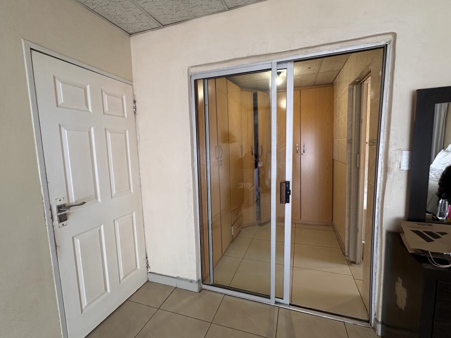 3 Bedroom Property for Sale in Ironsyde Gauteng