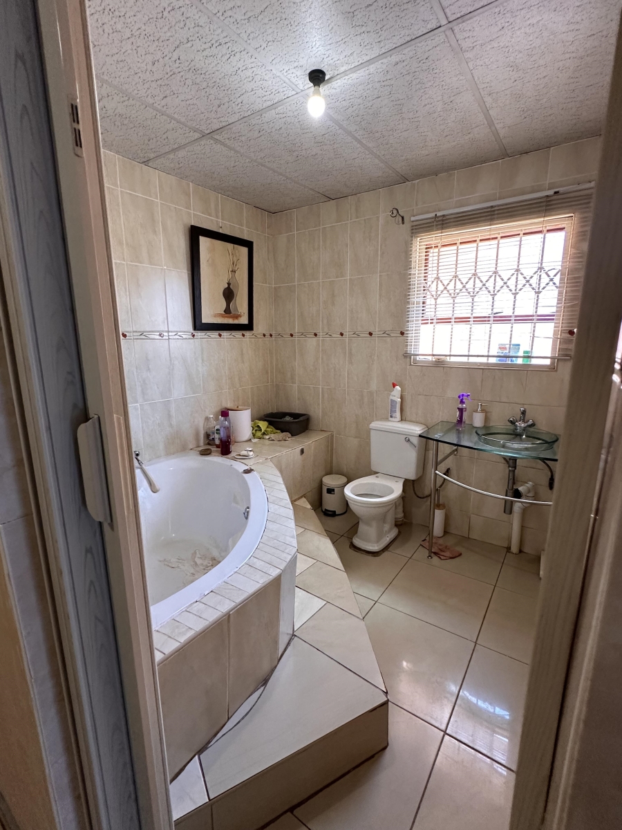 3 Bedroom Property for Sale in Ironsyde Gauteng