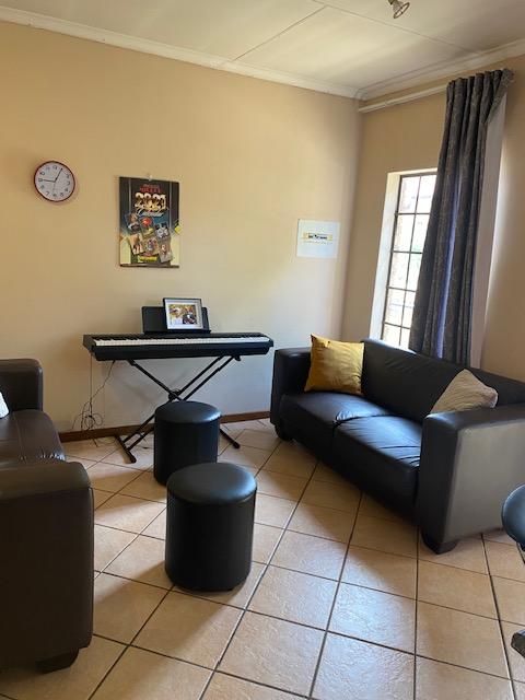 2 Bedroom Property for Sale in Equestria Gauteng