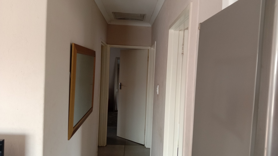 3 Bedroom Property for Sale in Delmore Park Gauteng