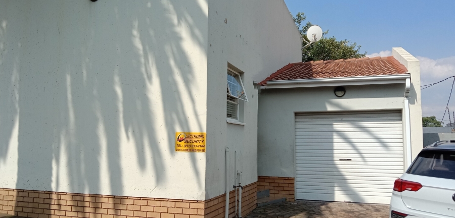 2 Bedroom Property for Sale in Elsburg Gauteng