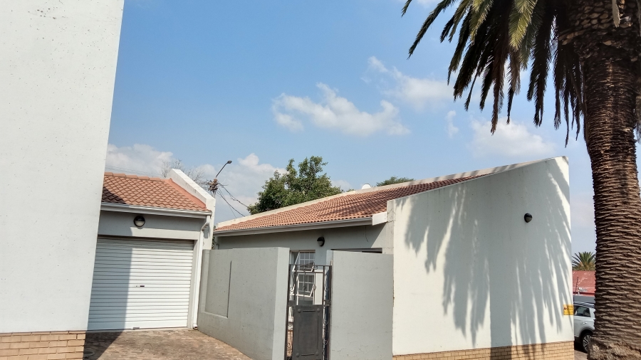 2 Bedroom Property for Sale in Elsburg Gauteng