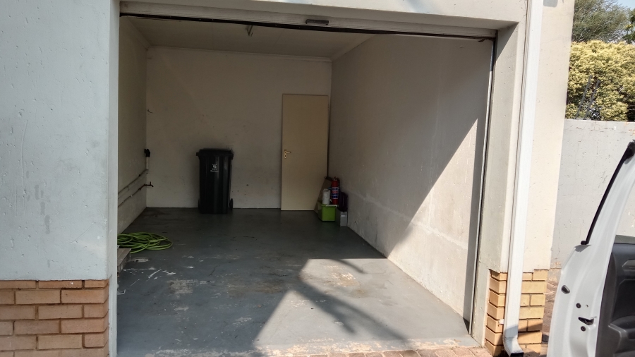 2 Bedroom Property for Sale in Elsburg Gauteng
