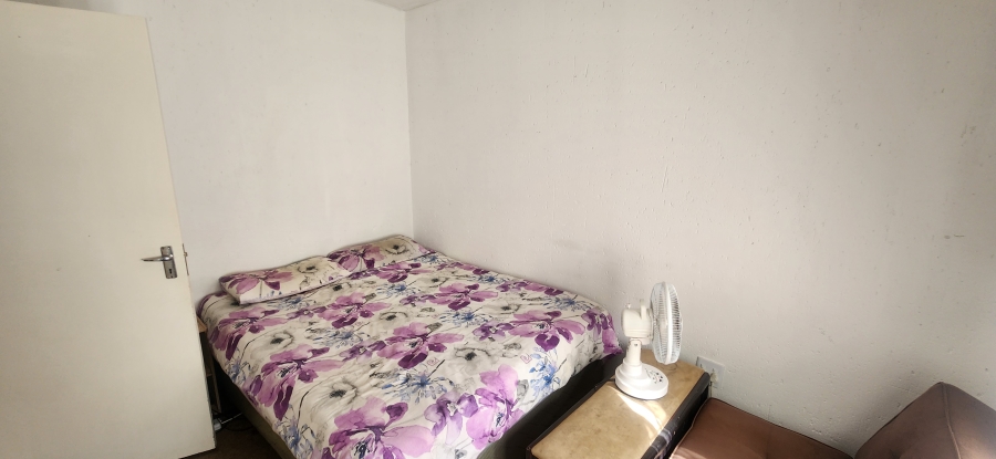 To Let 2 Bedroom Property for Rent in Comet Gauteng