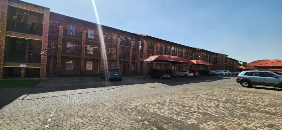 To Let 2 Bedroom Property for Rent in Comet Gauteng