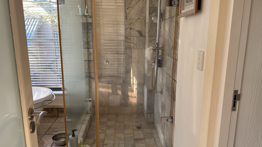 4 Bedroom Property for Sale in Knopjeslaagte AH Gauteng