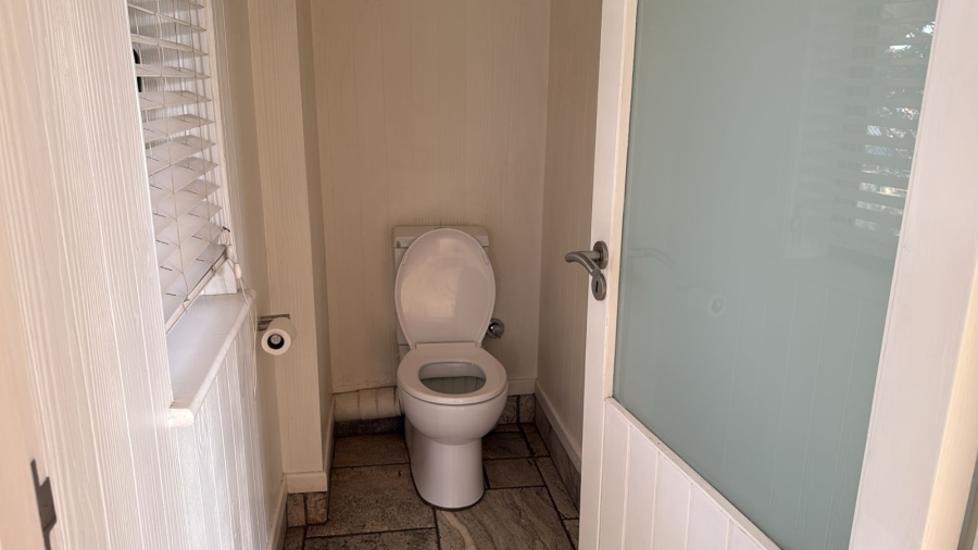 4 Bedroom Property for Sale in Knopjeslaagte AH Gauteng