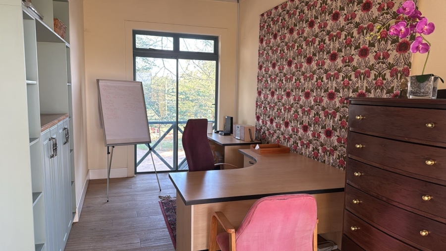 4 Bedroom Property for Sale in Knopjeslaagte AH Gauteng