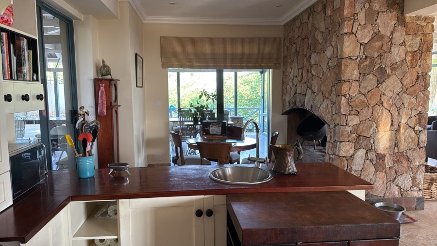 4 Bedroom Property for Sale in Knopjeslaagte AH Gauteng