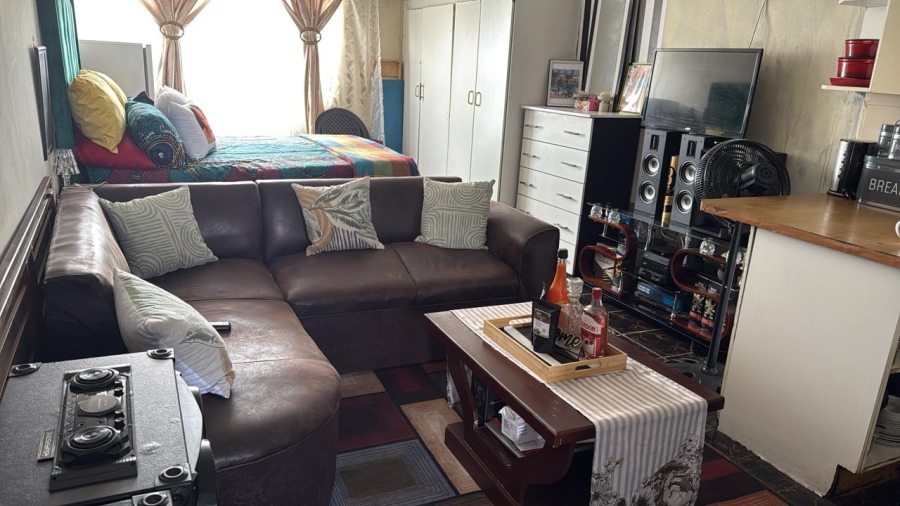 1 Bedroom Property for Sale in Kempton Park Central Gauteng