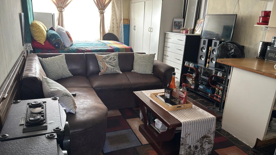 1 Bedroom Property for Sale in Kempton Park Central Gauteng