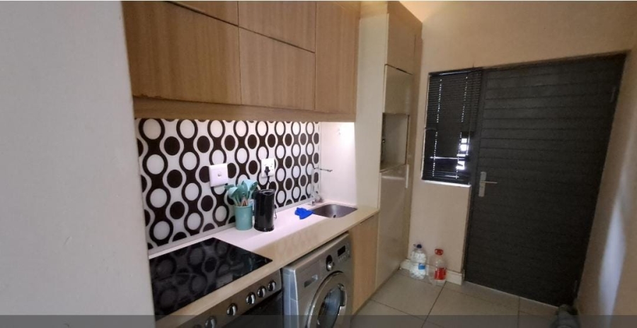 1 Bedroom Property for Sale in Edenburg Gauteng