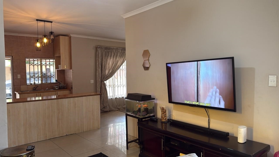 3 Bedroom Property for Sale in The Reeds Gauteng