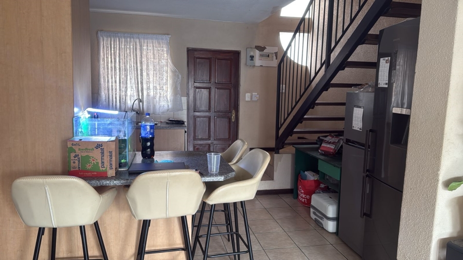 2 Bedroom Property for Sale in Birchleigh Gauteng
