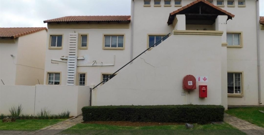 2 Bedroom Property for Sale in Country View Gauteng