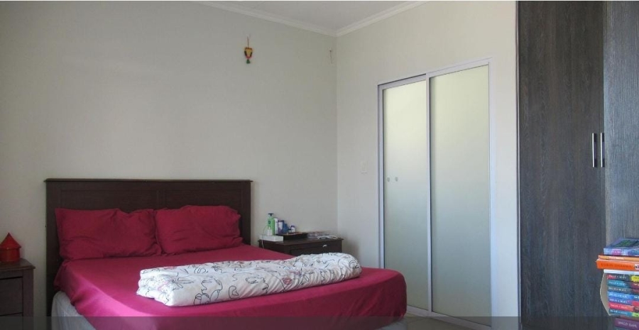 1 Bedroom Property for Sale in Bryanston Gauteng