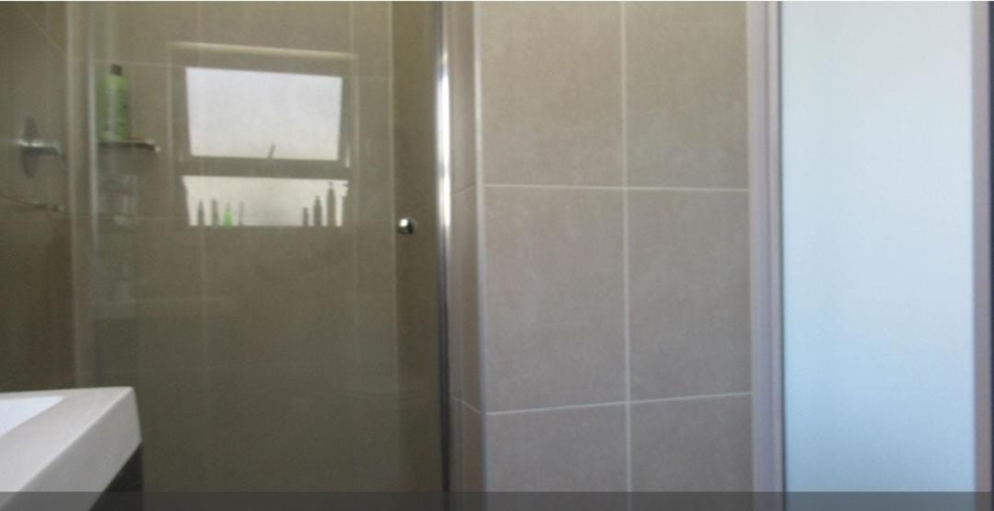 1 Bedroom Property for Sale in Bryanston Gauteng