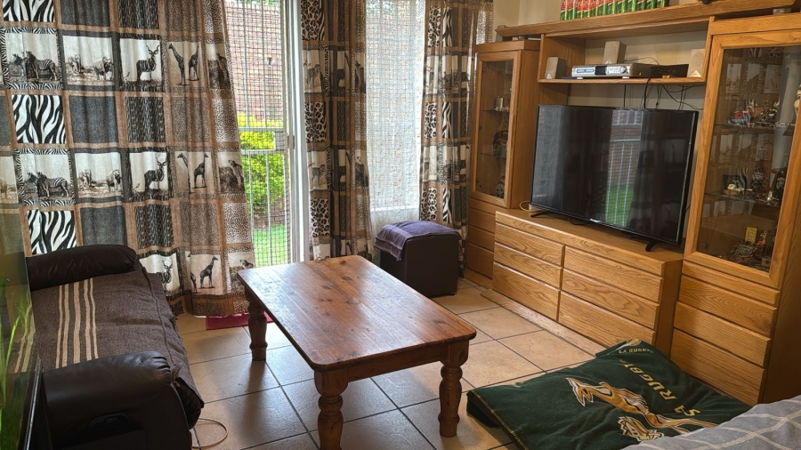 2 Bedroom Property for Sale in The Reeds Gauteng