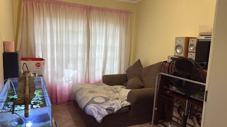 2 Bedroom Property for Sale in The Reeds Gauteng