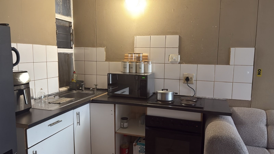 1 Bedroom Property for Sale in Kempton Park Central Gauteng
