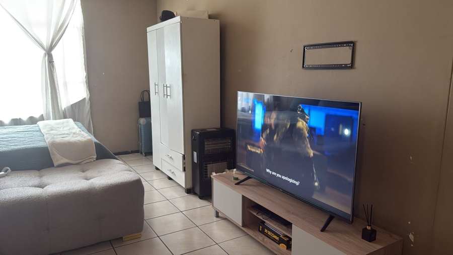 1 Bedroom Property for Sale in Kempton Park Central Gauteng