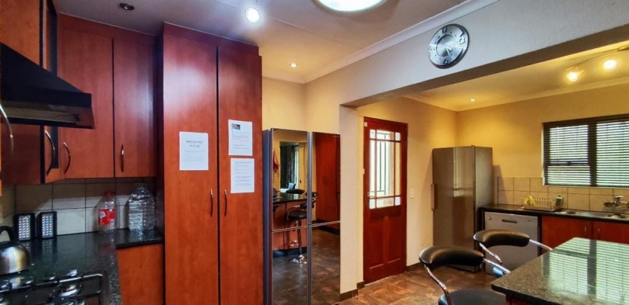 8 Bedroom Property for Sale in Van Riebeeck Park Gauteng