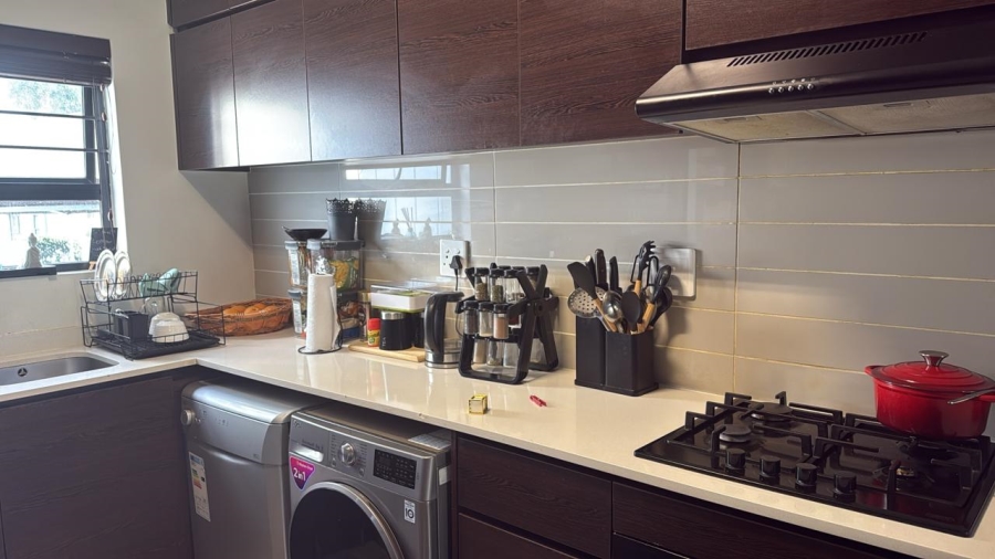 3 Bedroom Property for Sale in Greenstone Ridge Gauteng