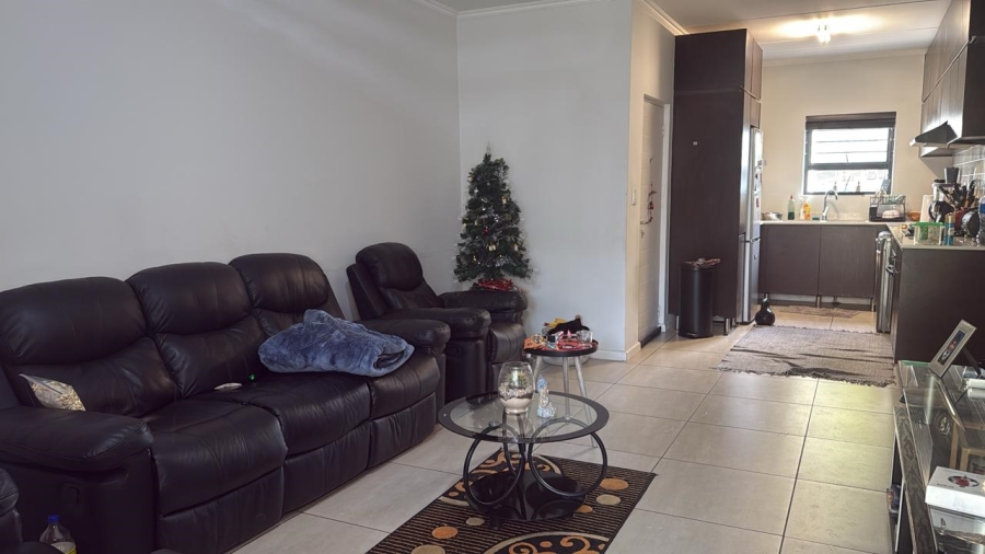 3 Bedroom Property for Sale in Greenstone Ridge Gauteng