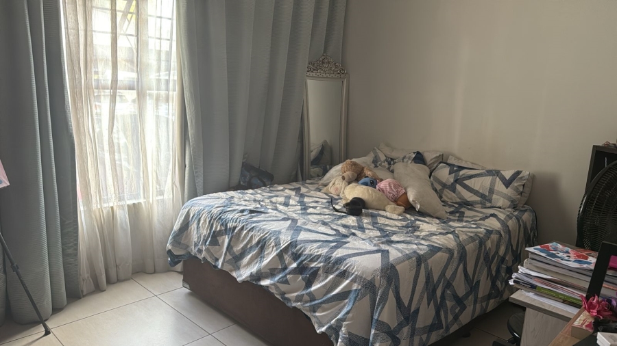 3 Bedroom Property for Sale in Greenstone Ridge Gauteng