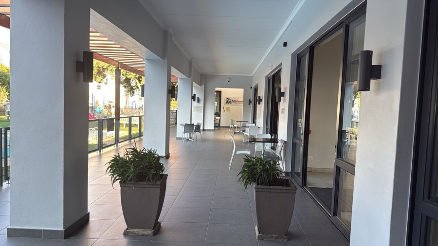 3 Bedroom Property for Sale in Greenstone Ridge Gauteng