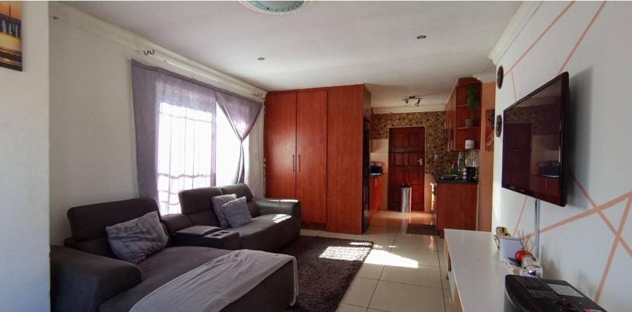 3 Bedroom Property for Sale in Noordwyk Gauteng
