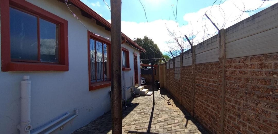 3 Bedroom Property for Sale in Noordwyk Gauteng