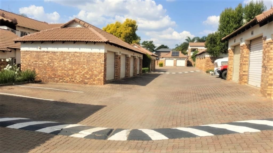 3 Bedroom Property for Sale in Moreleta Park Gauteng