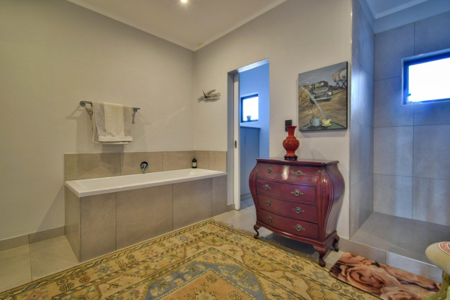 3 Bedroom Property for Sale in Waterkloof Gauteng