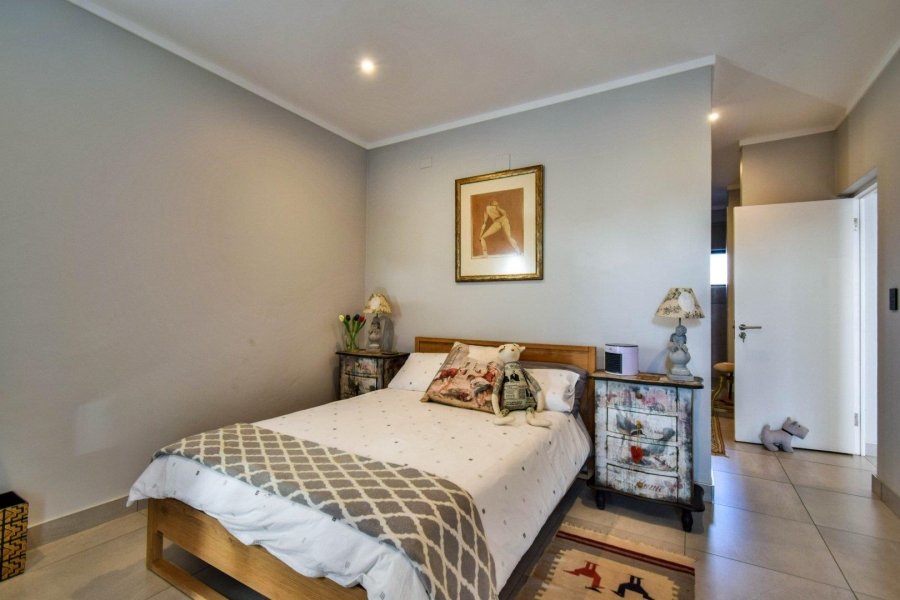 3 Bedroom Property for Sale in Waterkloof Gauteng