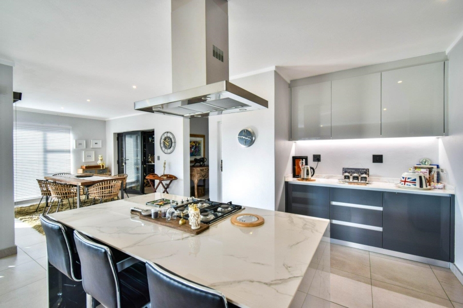 3 Bedroom Property for Sale in Waterkloof Gauteng