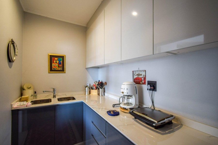 3 Bedroom Property for Sale in Waterkloof Gauteng