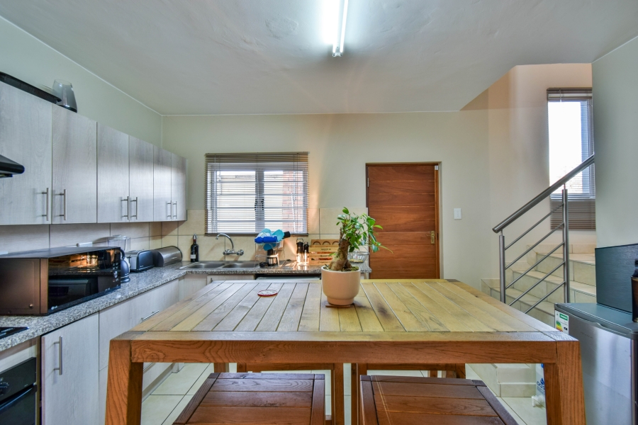 4 Bedroom Property for Sale in Oukraal Estate Gauteng