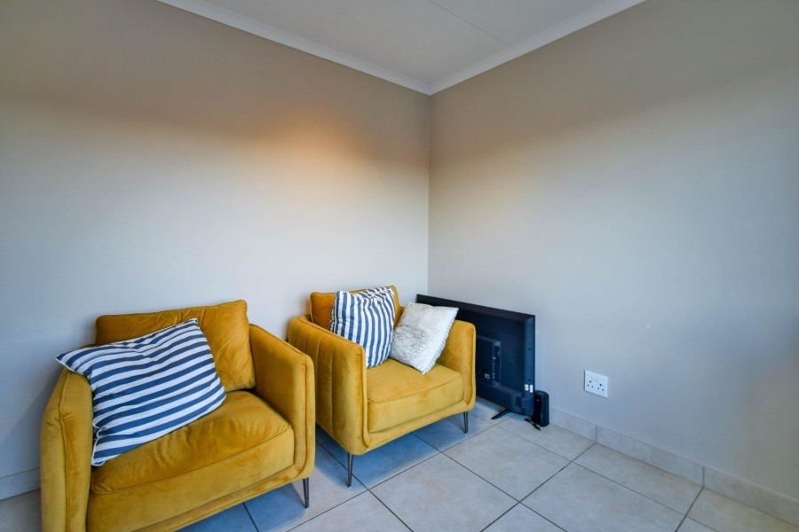 4 Bedroom Property for Sale in Oukraal Estate Gauteng