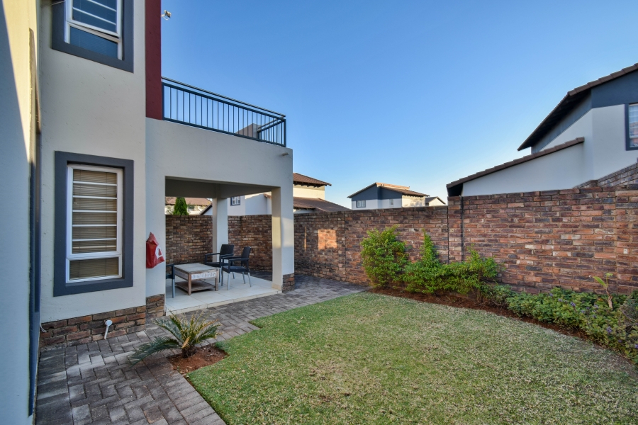 4 Bedroom Property for Sale in Oukraal Estate Gauteng